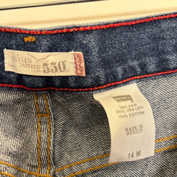 Levi’s relaxed tapered 550 jeans - Picture 3 of 3